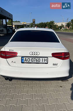 Седан Audi A4 2015 в Мукачево