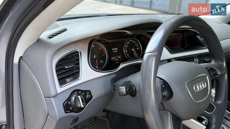 Универсал Audi A4 2015 в Ивано-Франковске