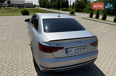 Седан Audi A4 2018 в 