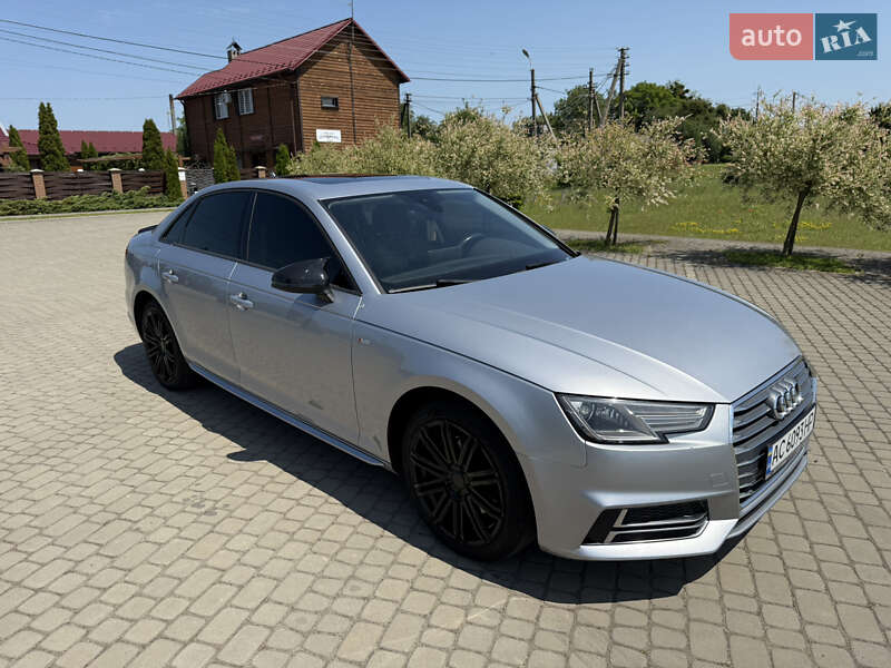 Седан Audi A4 2018 в Луцке