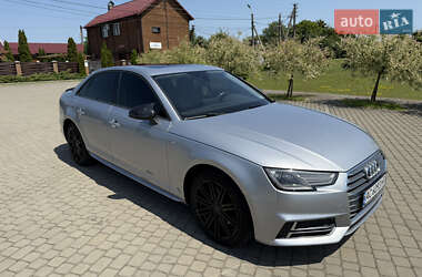 Седан Audi A4 2018 в 