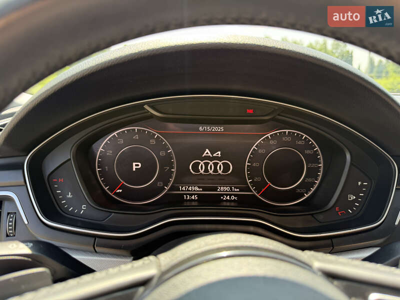 Седан Audi A4 2018 в Луцке