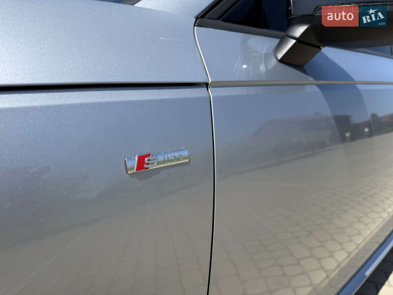 Седан Audi A4 2018 в Луцке