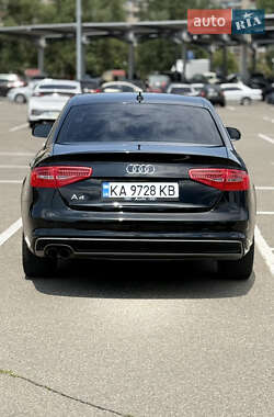 Седан Audi A4 2014 в 