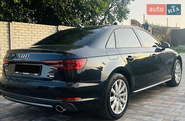 Седан Audi A4 2018 в 