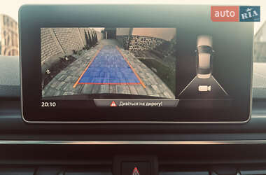 Седан Audi A4 2018 в 