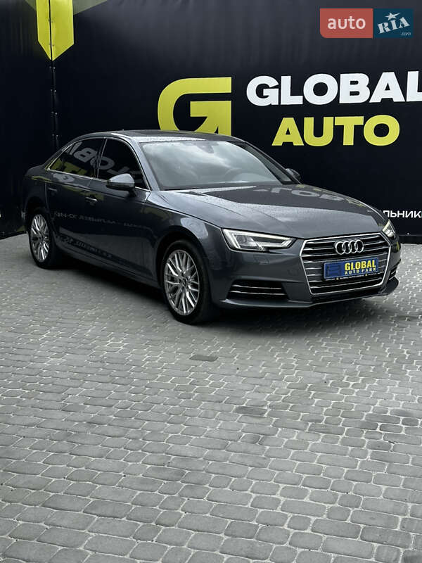Седан Audi A4 2018 в Львове