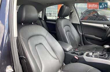 Седан Audi A4 2013 в 