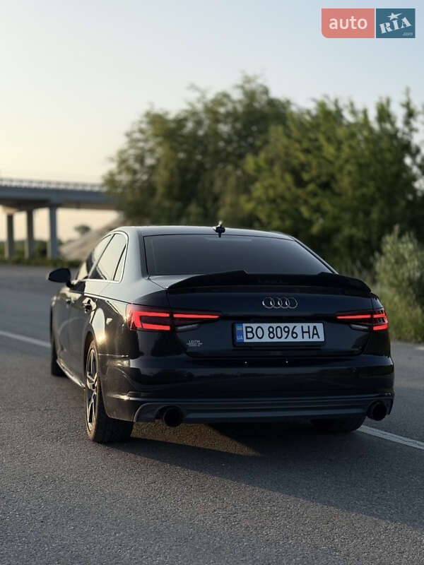 Седан Audi A4 2018 в Тернополе