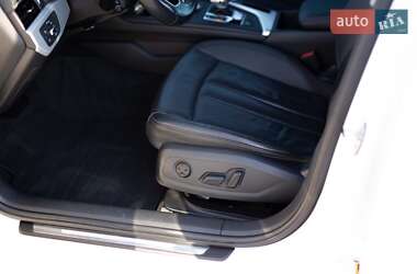 Седан Audi A4 2017 в 