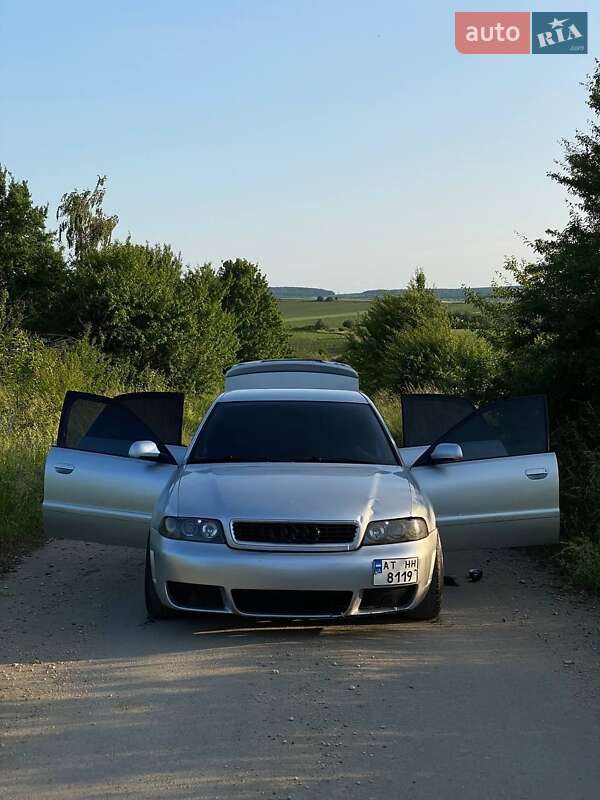 Седан Audi A4 1999 в Ивано-Франковске