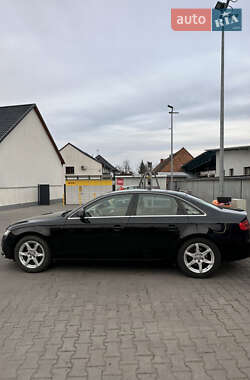 Седан Audi A4 2009 в 