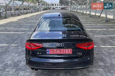 Седан Audi A4 2014 в 