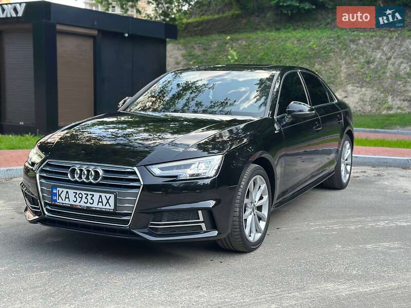 Седан Audi A4 2017 в 