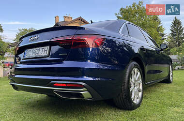 Седан Audi A4 2021 в 