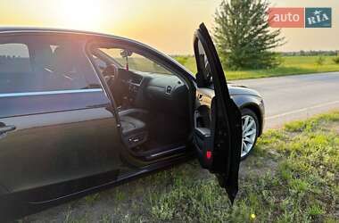 Седан Audi A4 2014 в 