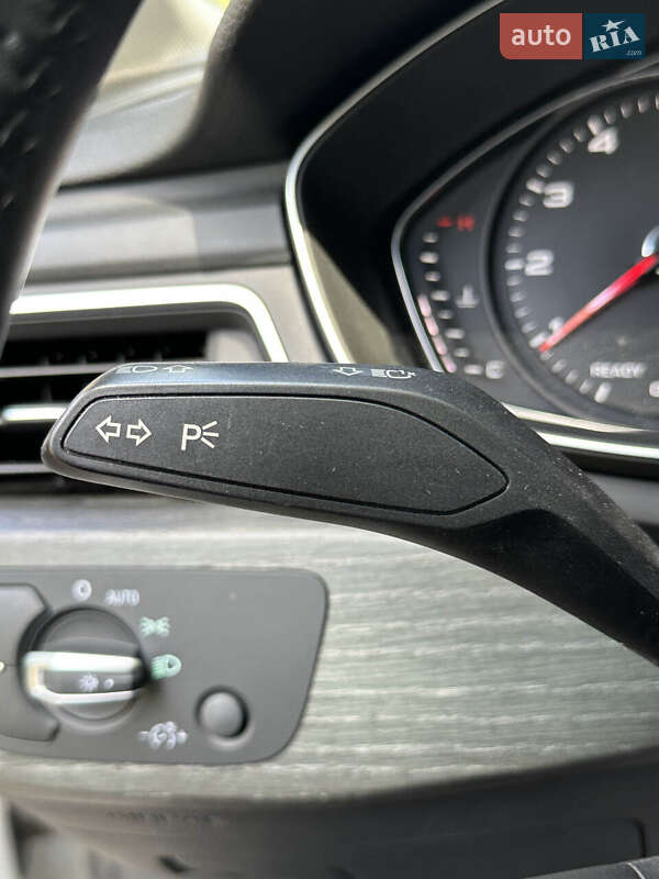 Седан Audi A4 2019 в Белогородке