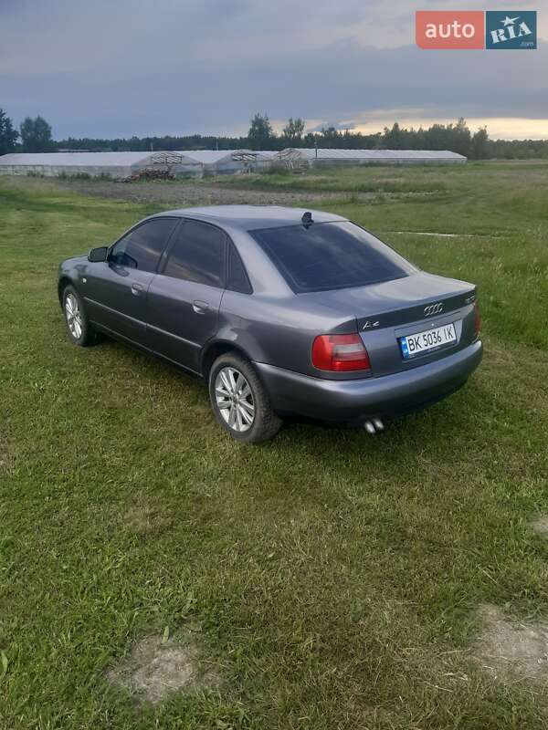 Audi A4 1999