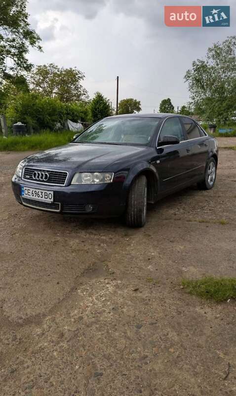 Седан Audi A4 2001 в 