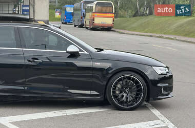 Седан Audi A4 2017 в 