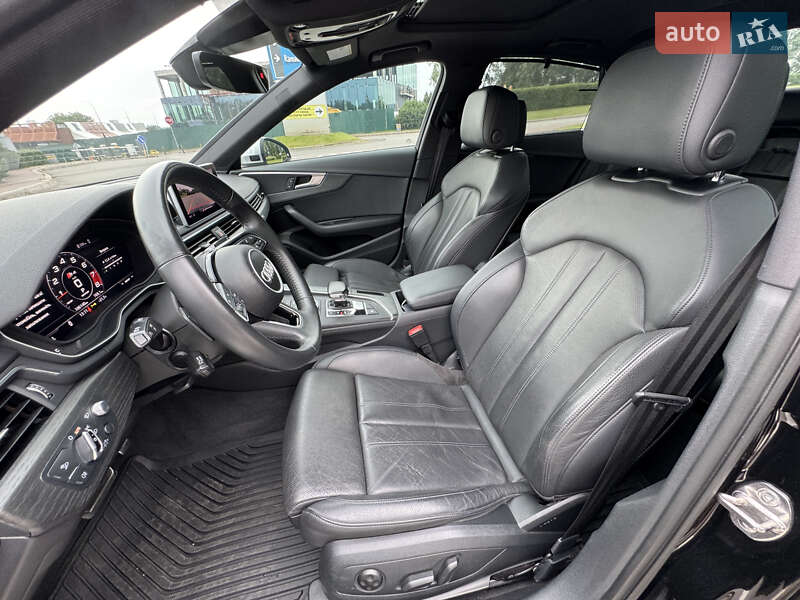 Седан Audi A4 2017 в Киеве