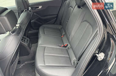 Седан Audi A4 2017 в 