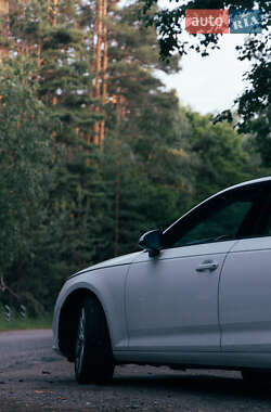 Седан Audi A4 2016 в 