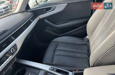 Седан Audi A4 2016 в 