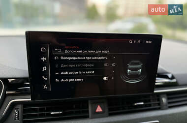Седан Audi A4 2021 в 