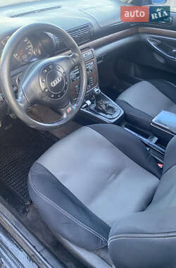 Седан Audi A4 1996 в 