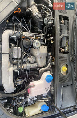 Седан Audi A4 2003 в 