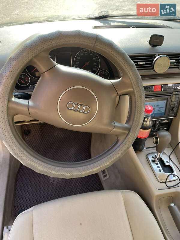 Универсал Audi A4 2002 в Виннице