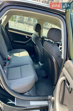 Седан Audi A4 2006 в 