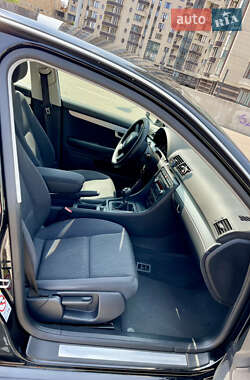 Седан Audi A4 2006 в 