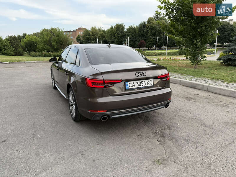 Седан Audi A4 2016 в Золотоноше