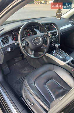 Седан Audi A4 2013 в 