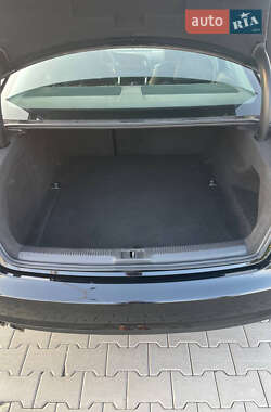 Седан Audi A4 2013 в 
