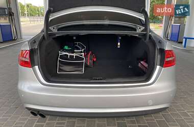 Седан Audi A4 2012 в 