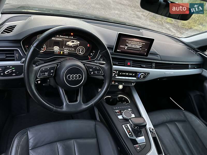 Седан Audi A4 2016 в Львове