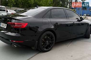 Седан Audi A4 2016 в 