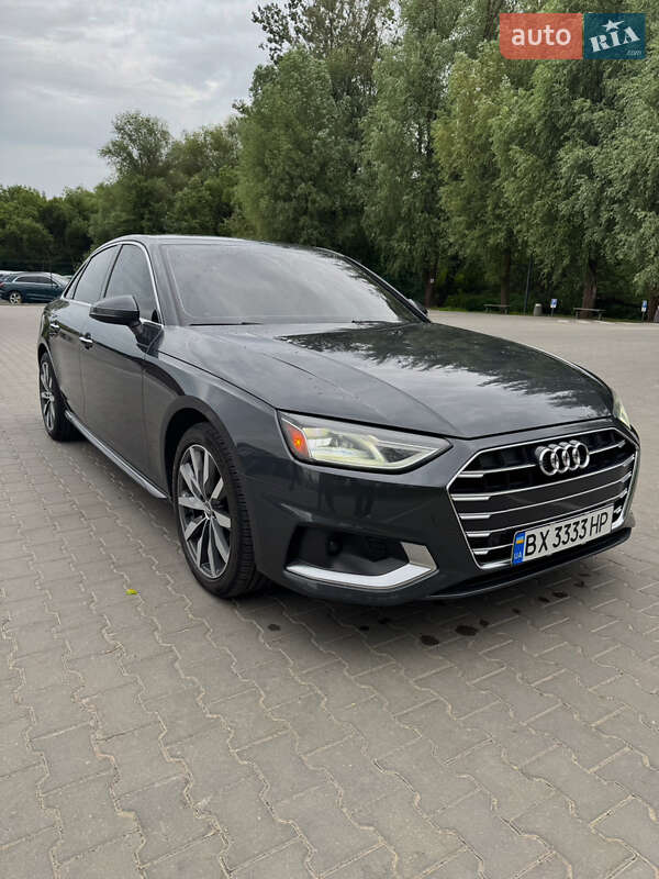 Седан Audi A4 2019 в Хмельницькому