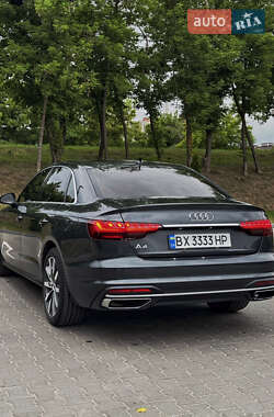 Седан Audi A4 2019 в 