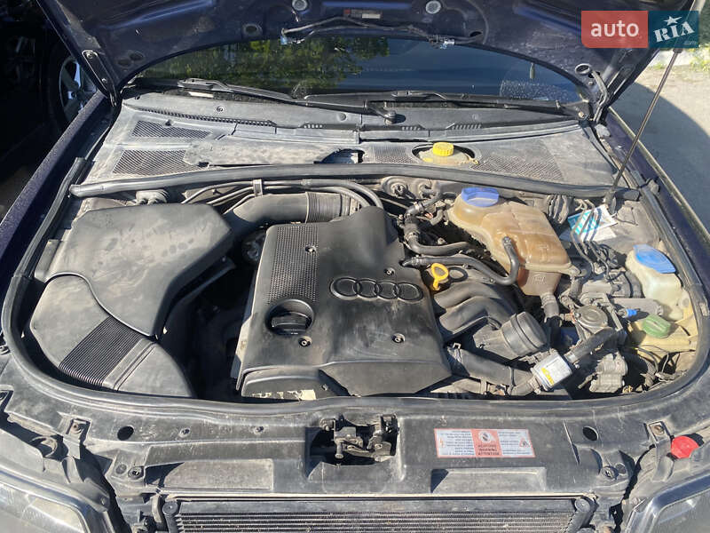 Седан Audi A4 2000 в Тернополе