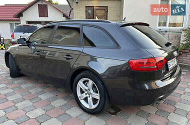 Универсал Audi A4 2013 в 