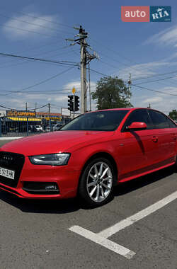 Седан Audi A4 2015 в 