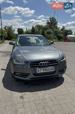 Седан Audi A4 2014 в Коломые