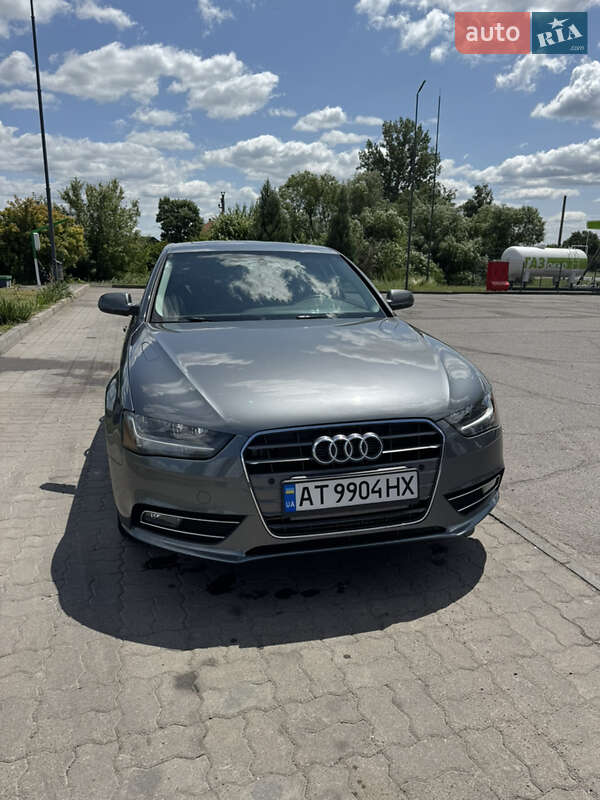 Audi A4 2014