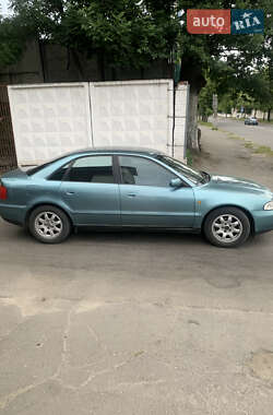 Седан Audi A4 1998 в 