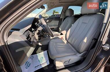 Седан Audi A4 2017 в 