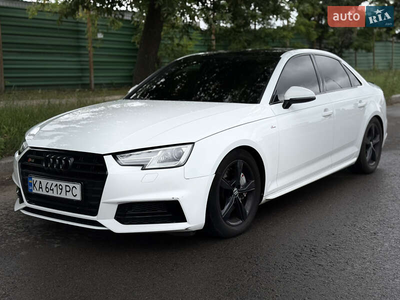 Седан Audi A4 2019 в Киеве